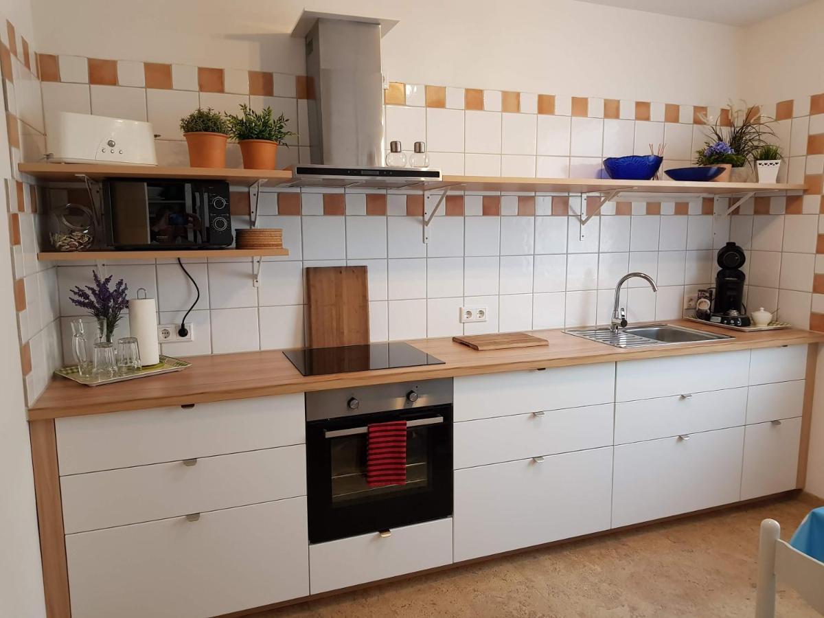 Ferienwohnungen Wie Im Sueden Großostheim Екстериор снимка
