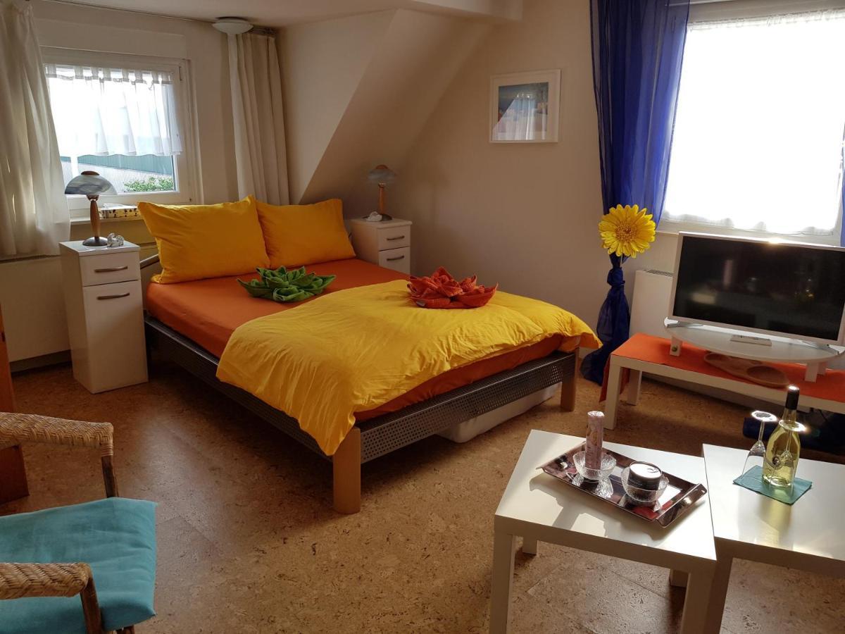 Ferienwohnungen Wie Im Sueden Großostheim Екстериор снимка