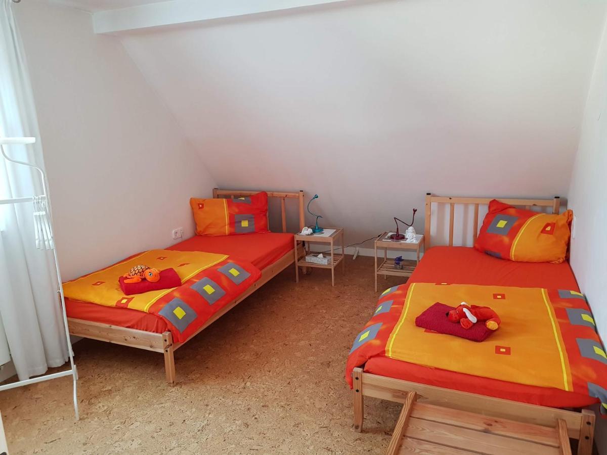 Ferienwohnungen Wie Im Sueden Großostheim Екстериор снимка