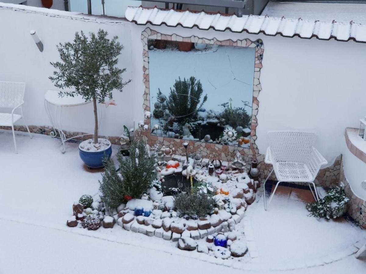 Ferienwohnungen Wie Im Sueden Großostheim Екстериор снимка